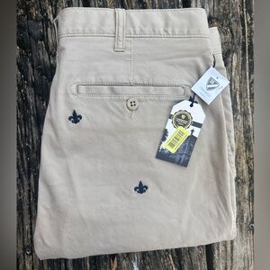 NWT Cremieux SOHO Slim Cambridge Collection 34x32 Fleur De Lis Embroidered Pants